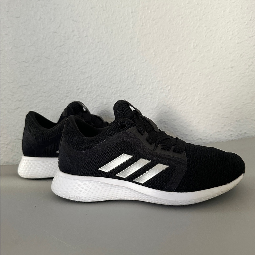 Adidas Women's Edge Lux 4 Running Shoes Black/White Lace‎ Up Knit Upper